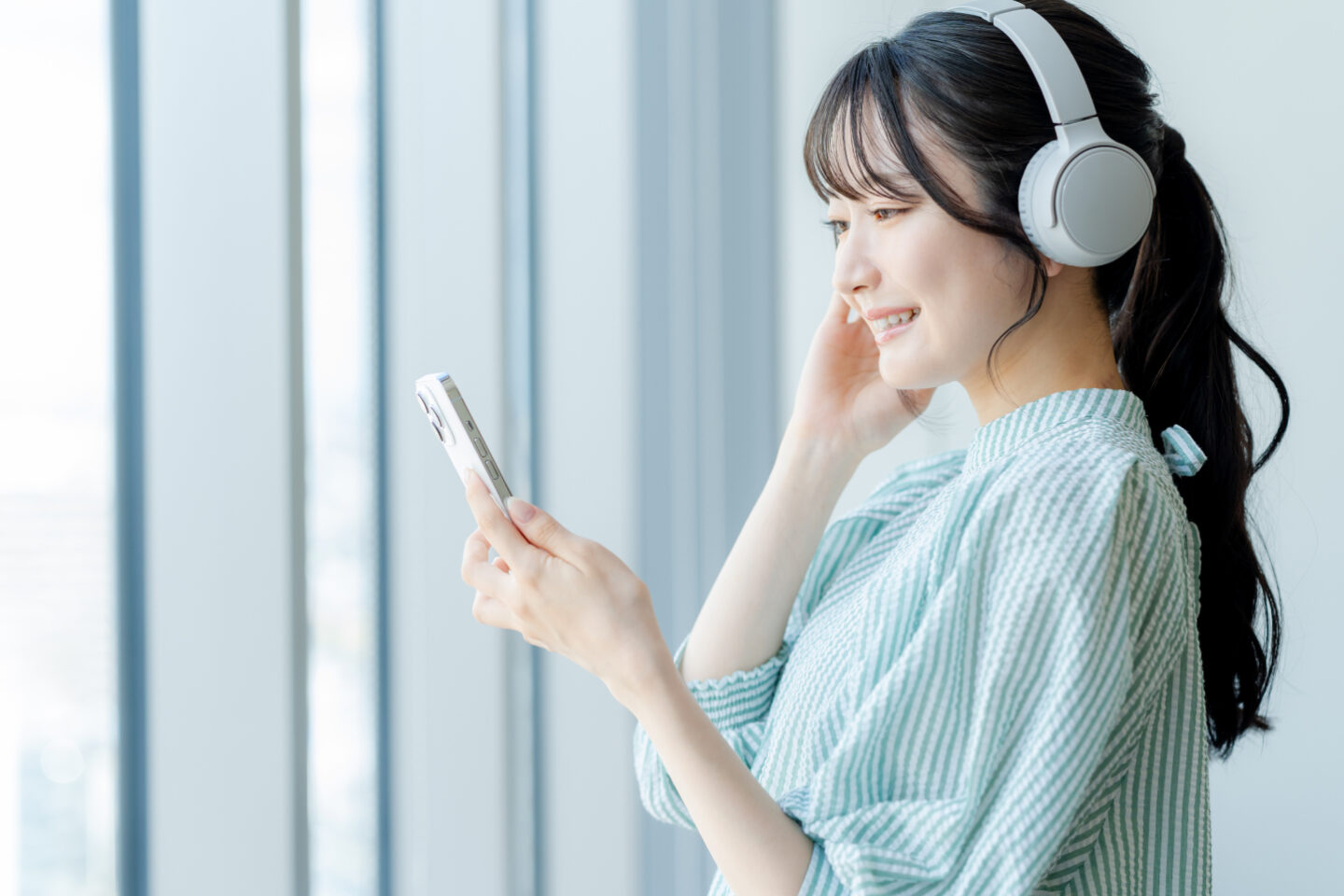 TOEIC500点に必要なリスニングアプリ10選!おすすめサービスを比較